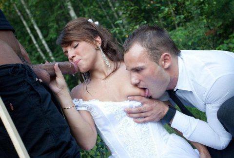 White Wife Cuckolds Husband In Woods